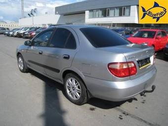 2006 Nissan Almera Images