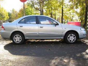 2006 Nissan Almera Photos