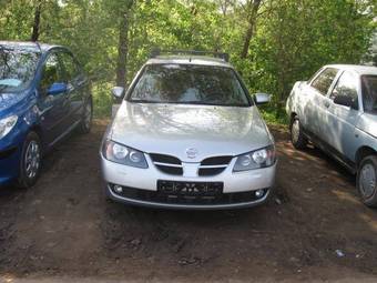 2006 Nissan Almera Pictures