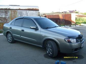 2006 Nissan Almera Images