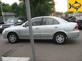 2006 Nissan Almera Photos