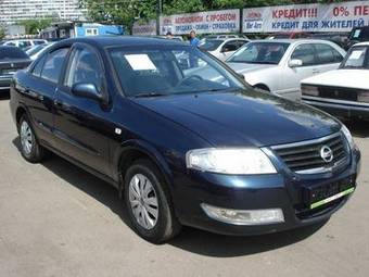 2006 Nissan Almera Images