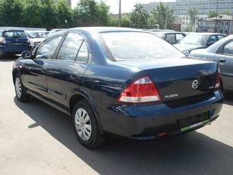 2006 Nissan Almera Pictures