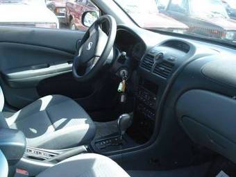 2006 Nissan Almera Pictures
