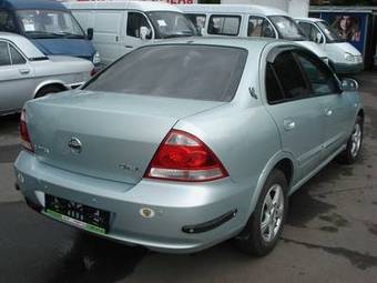 2006 Nissan Almera Pictures