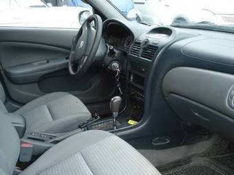 2006 Nissan Almera Photos