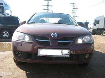 2006 Nissan Almera Pics