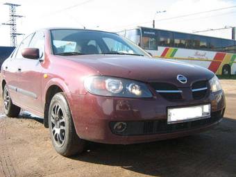 2006 Nissan Almera Pictures