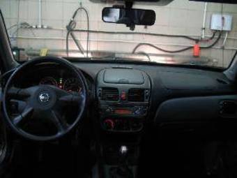 2006 Nissan Almera Photos