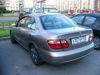 2006 Nissan Almera Pictures