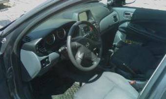 2006 Nissan Almera Photos