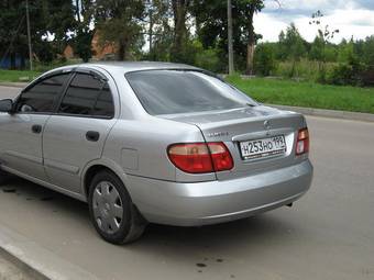 2006 Nissan Almera Photos