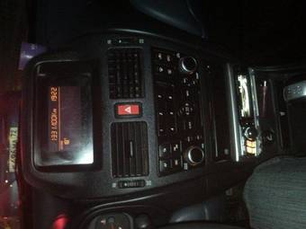 2006 Nissan Almera Photos