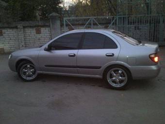 2006 Nissan Almera Pictures
