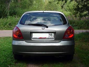 2006 Nissan Almera Photos