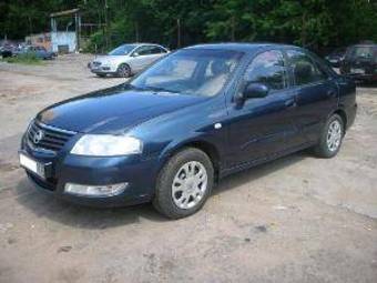 2006 Nissan Almera Pictures