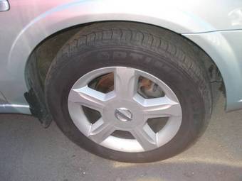 2007 Nissan Almera Pictures