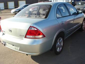 2007 Nissan Almera Photos