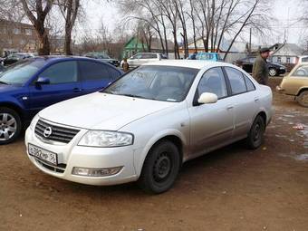 2007 Nissan Almera Pictures