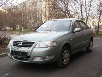 2007 Nissan Almera Images