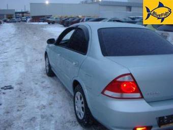 2007 Nissan Almera Images