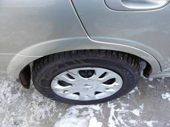 2007 Nissan Almera Pictures