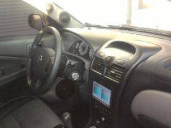 2007 Nissan Almera Photos