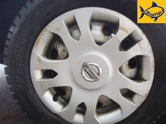2007 Nissan Almera Images