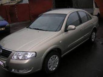 2007 Nissan Almera Pictures