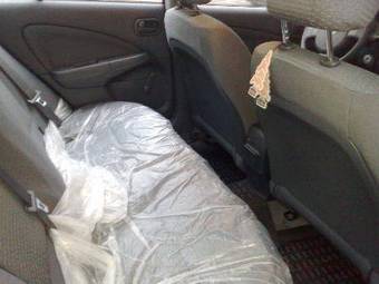 2007 Nissan Almera Pictures