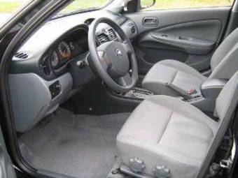 2007 Nissan Almera Photos
