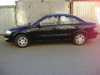 2007 Nissan Almera Pictures