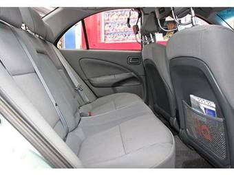 2007 Nissan Almera Pictures