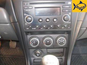 2008 Nissan Almera Pics