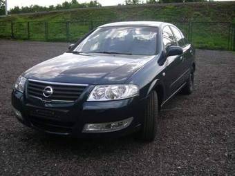 2009 Nissan Almera Pictures