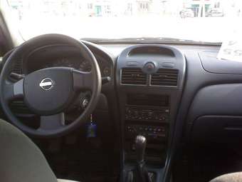 2006 Nissan Almera Classic Pics