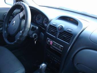 2006 Nissan Almera Classic Pics