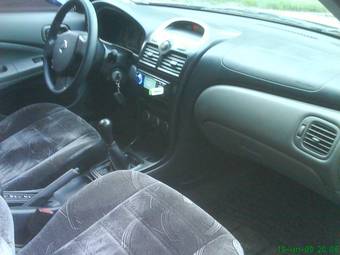 2008 Nissan Almera Classic Images