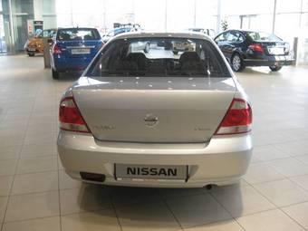 2008 Nissan Almera Classic Images