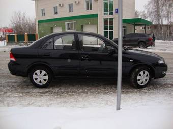 2011 Nissan Almera Classic Images