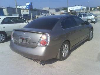 2003 Nissan Altima Pictures