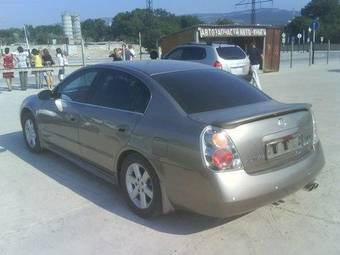 2003 Nissan Altima Wallpapers
