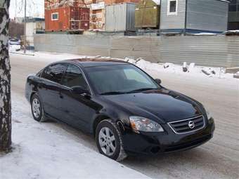 2004 Nissan Altima Pics