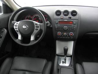 2008 Nissan Altima Photos