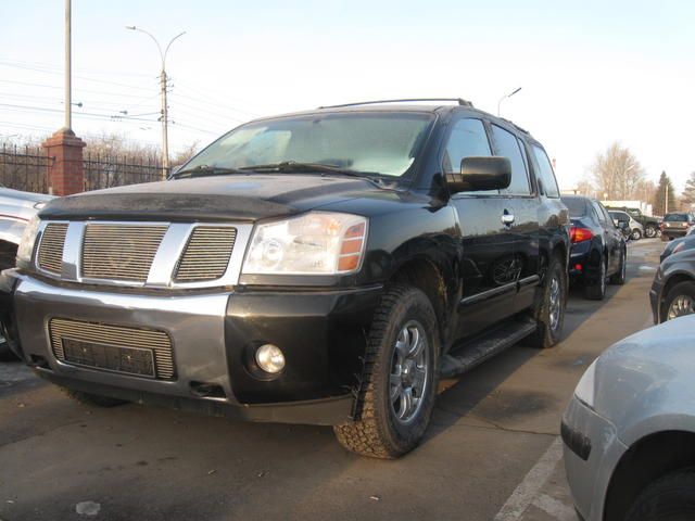 2004 Nissan Armada