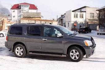 2004 Nissan Armada Images