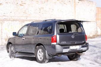 2004 Nissan Armada Photos