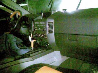 2004 Nissan Armada Photos