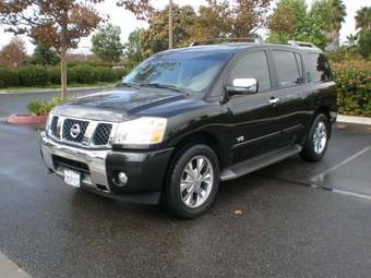 2004 Nissan Armada Photos
