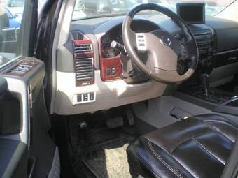 2004 Nissan Armada Pics